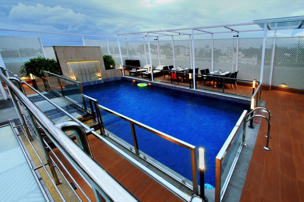 Comfort Inn Insys Bangalore Exterior photo